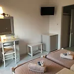 Syros Holidays Hotel 2*
