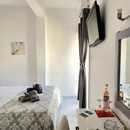 Syros Holidays 2* Vári