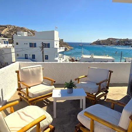 Syros Holidays 酒店 Vári