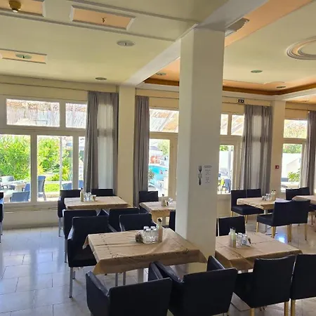 فندق Syros Holidays Vári