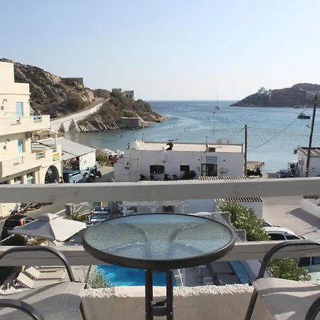 ホテル Syros Holidays