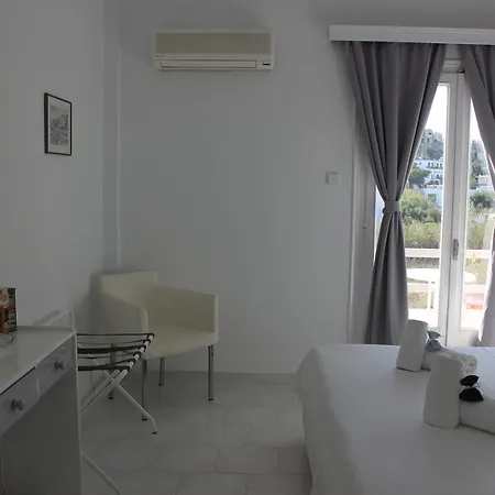 Syros Holidays Vari (Syros)