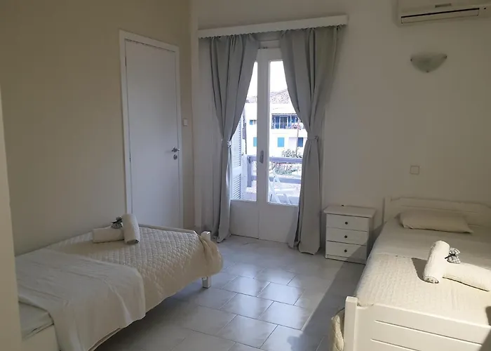 Syros Holidays Hotel 2*