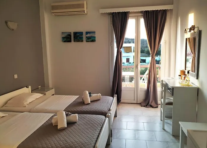 Syros Holidays Vari (Syros)