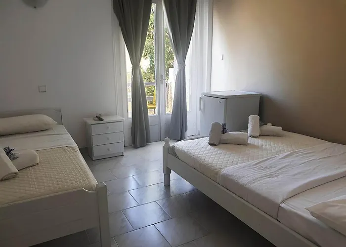 Hotel Syros Holidays 2*