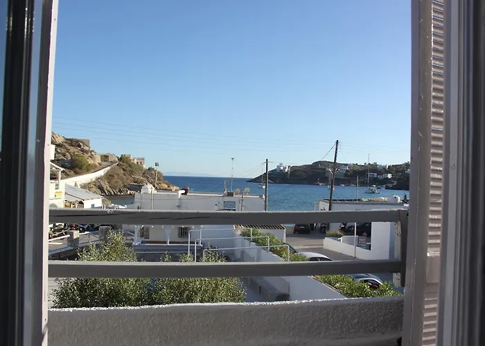 Hotel Syros Holidays 2*