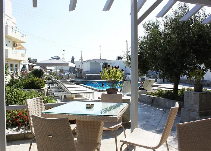 Syros Holidays 2* Vari (Syros)